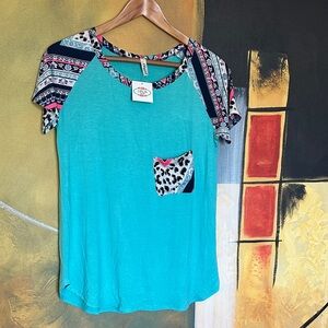 Lilipad Turquoise Raglan Short Sleeve Tee with Mixed-Print Accents